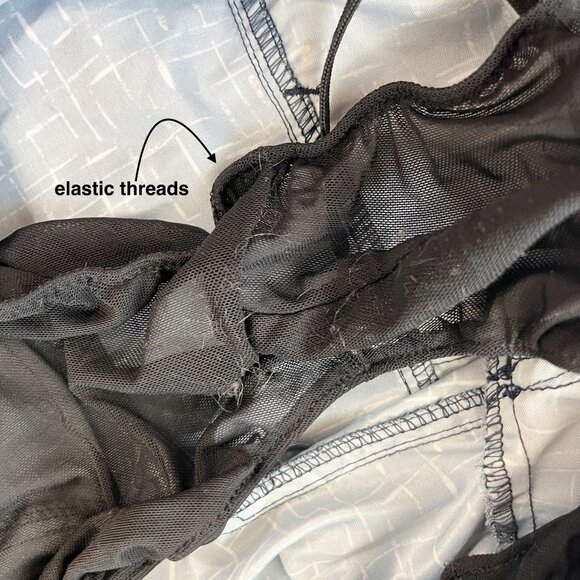 Onia Calder Board Shorts Swim Navy Blue & White Geometric Lined - Size 38 - Picture 9 of 9